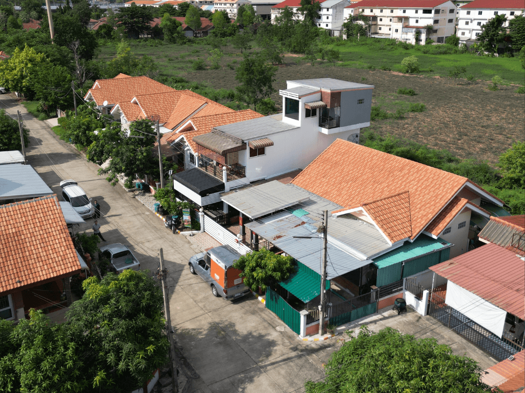 บ้านโฮมออฟฟิศ ที่ดิน86ตร.วา ตกแต่งครบพร้อมเฟอร์นิเจอร์ และ เครื่องใช้ไฟฟ้าครบชุด รองรับครอบครัวใหญ่