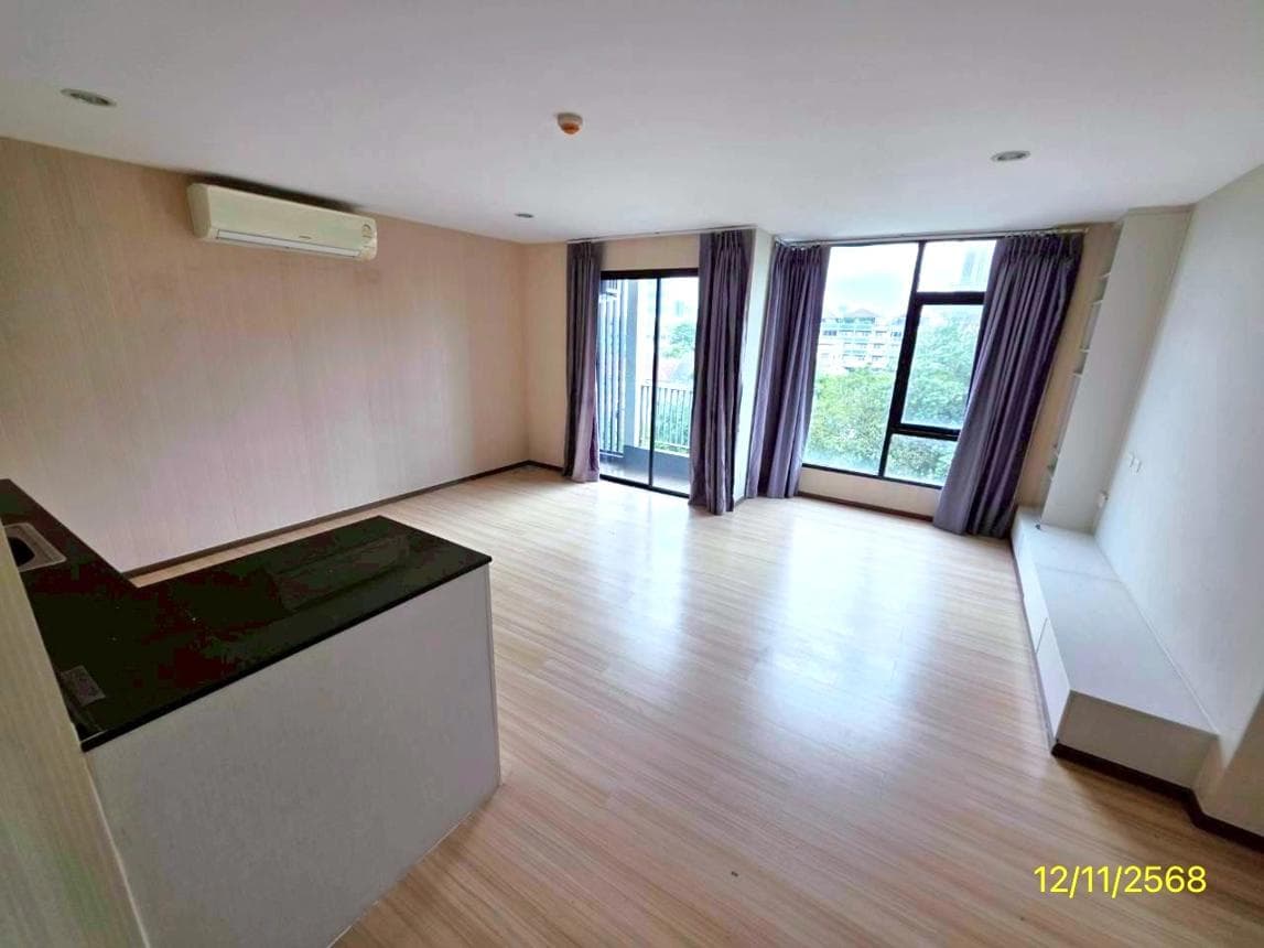 คอนโด เฟรช คอนโดมิเนียม บางซื่อ ห้องใหญ่ 2 ห้องนอน 56 ตร.ม. ทำเลดีใกล้สถานีกลางบางซื่อ พื้นที่เยอะอยู่สบาย - image 1