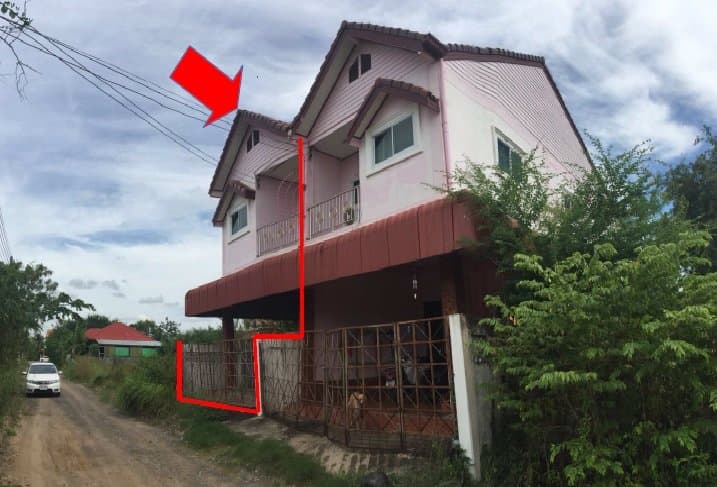 บ้านแฝด เมืองสุรินทร์