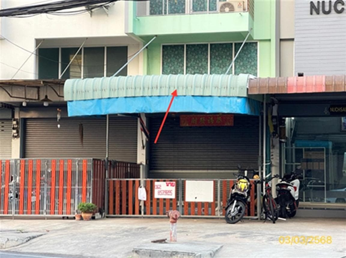 ขายอาคารพาณิชย์ แม่กลอง เมืองสมุทรสงคราม 2 ห้องนอน 3 น้ำ พื้นที่ใช้สอย 244 ตร.ม. ทำเลทองย่านธุรกิจและตลาดแม่กลอง
