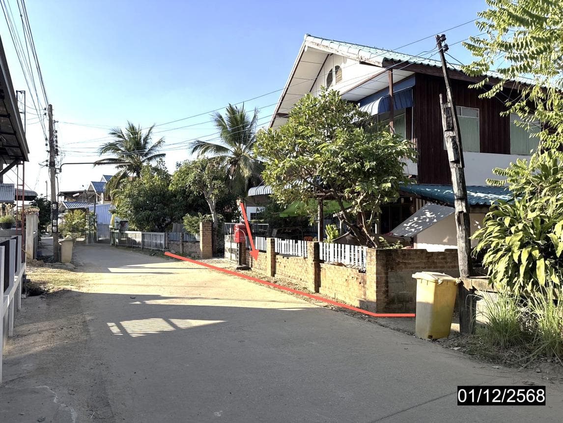 บ้านเดี่ยว เจ้าท่า กมลาไสย กาฬสินธุ์ 2 ห้องนอน พื้นที่ใช้สอย 190.5 ตร.ม. บนที่ดินกว้างขวาง 98 ตร.ว. บรรยากาศสงบ เป็นส่วนตัว ราคาพิเศษเพียง 8.96 แสน