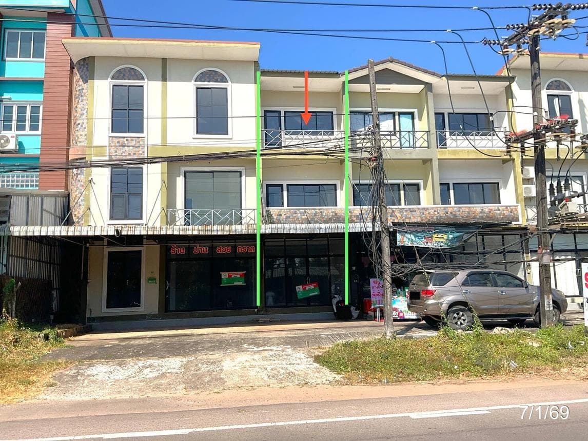 อาคารพาณิชย์ 3 ห้องนอน พื้นที่ 204 ตร.ม. ทำเลศักยภาพ หนองเสม็ด เมืองตราด ตราด