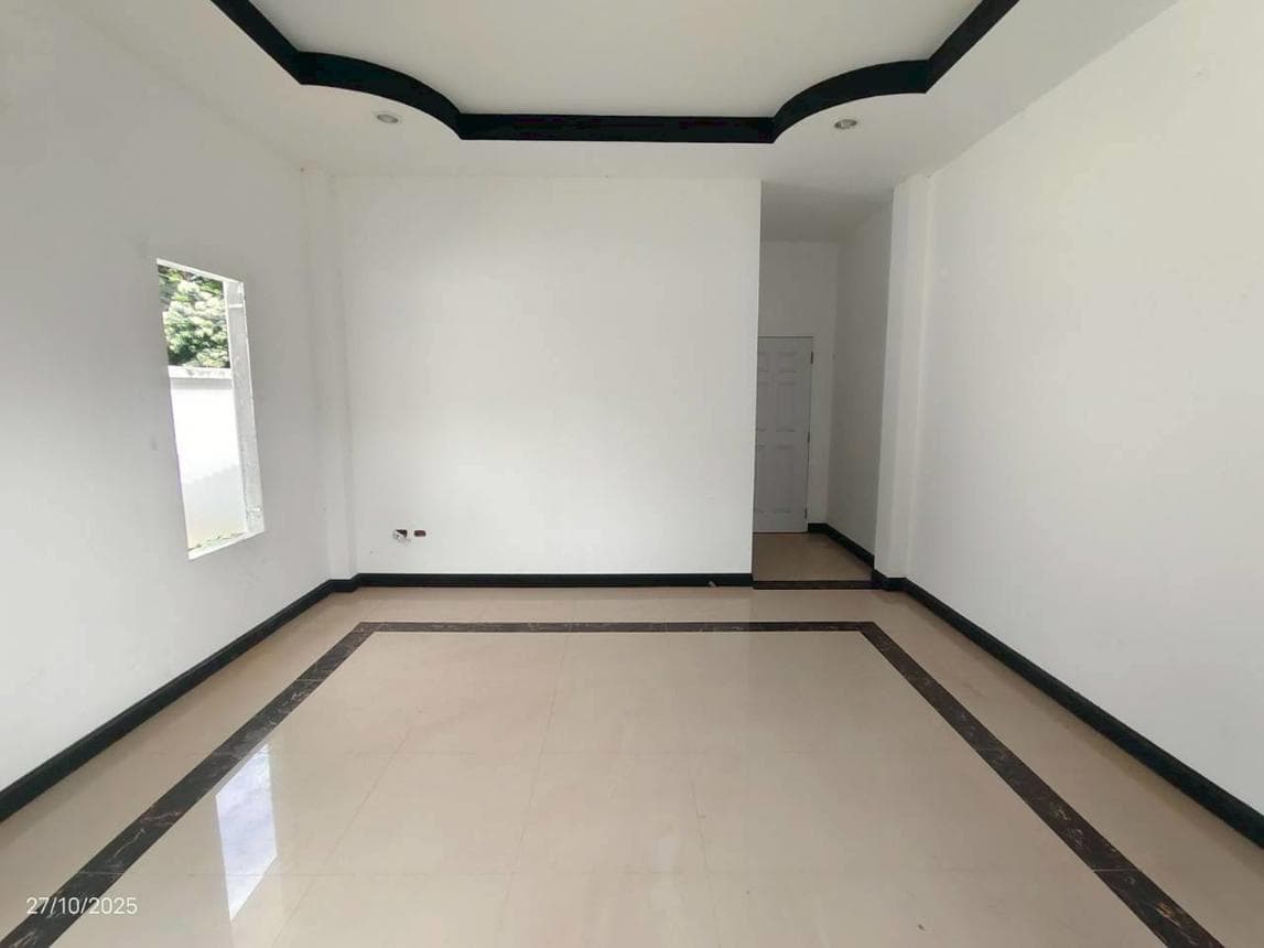 บ้านเดี่ยว 3 ห้องนอน พื้นที่ 153 ตร.ม. ทำเลศักยภาพ บ้านเลื่อม เมืองอุดรธานี อุดรธานี