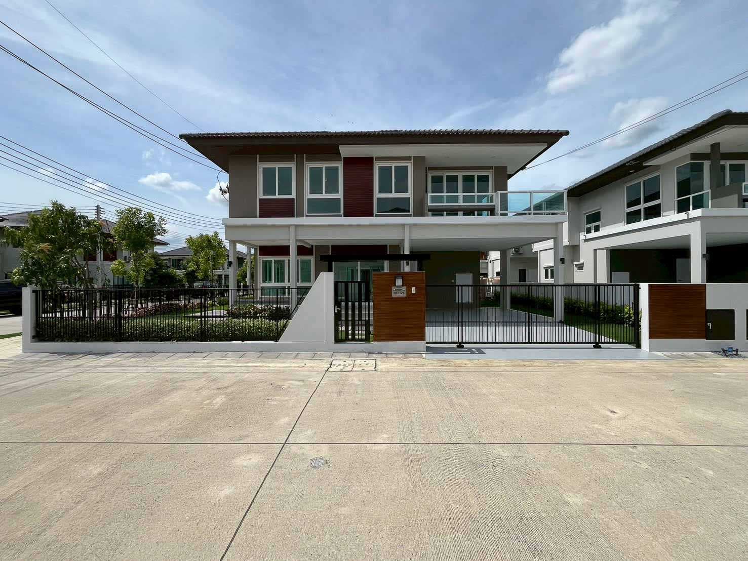 ขายบ้านเดี่ยว 3 นอน หลังใหญ่ หลังมุม ปทุมธานี คลอง 7 บ้านใหม่ 71 ตรว 2 ชั้น