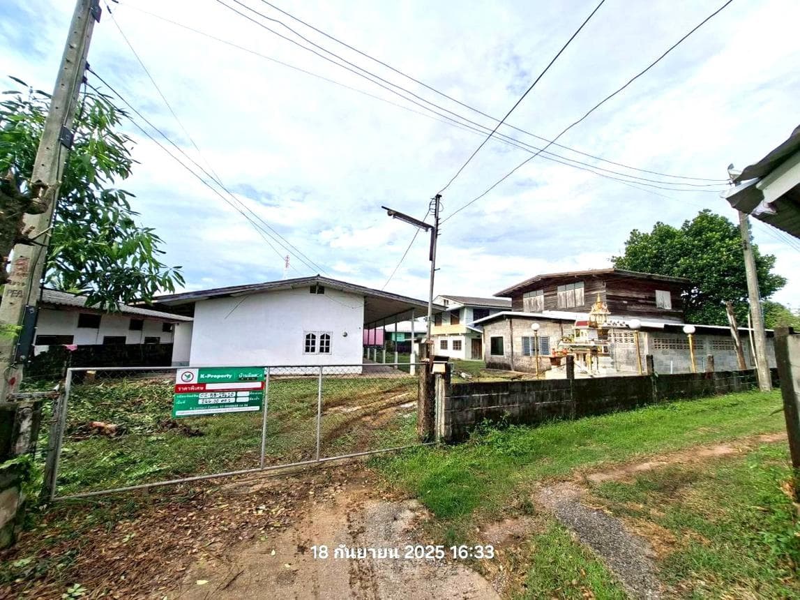บ้านเดี่ยว หนองกี่ กบินทร์บุรี ปราจีนบุรี 1 ห้องนอน 1 ห้องน้ำ พื้นที่ใช้สอยกว้างขวาง 130.5 ตร.ม. บนที่ดิน 44 ตร.ว. ทำเลศักยภาพใกล้แหล่งงาน ราคาพิเศษ 2.23 ล้าน