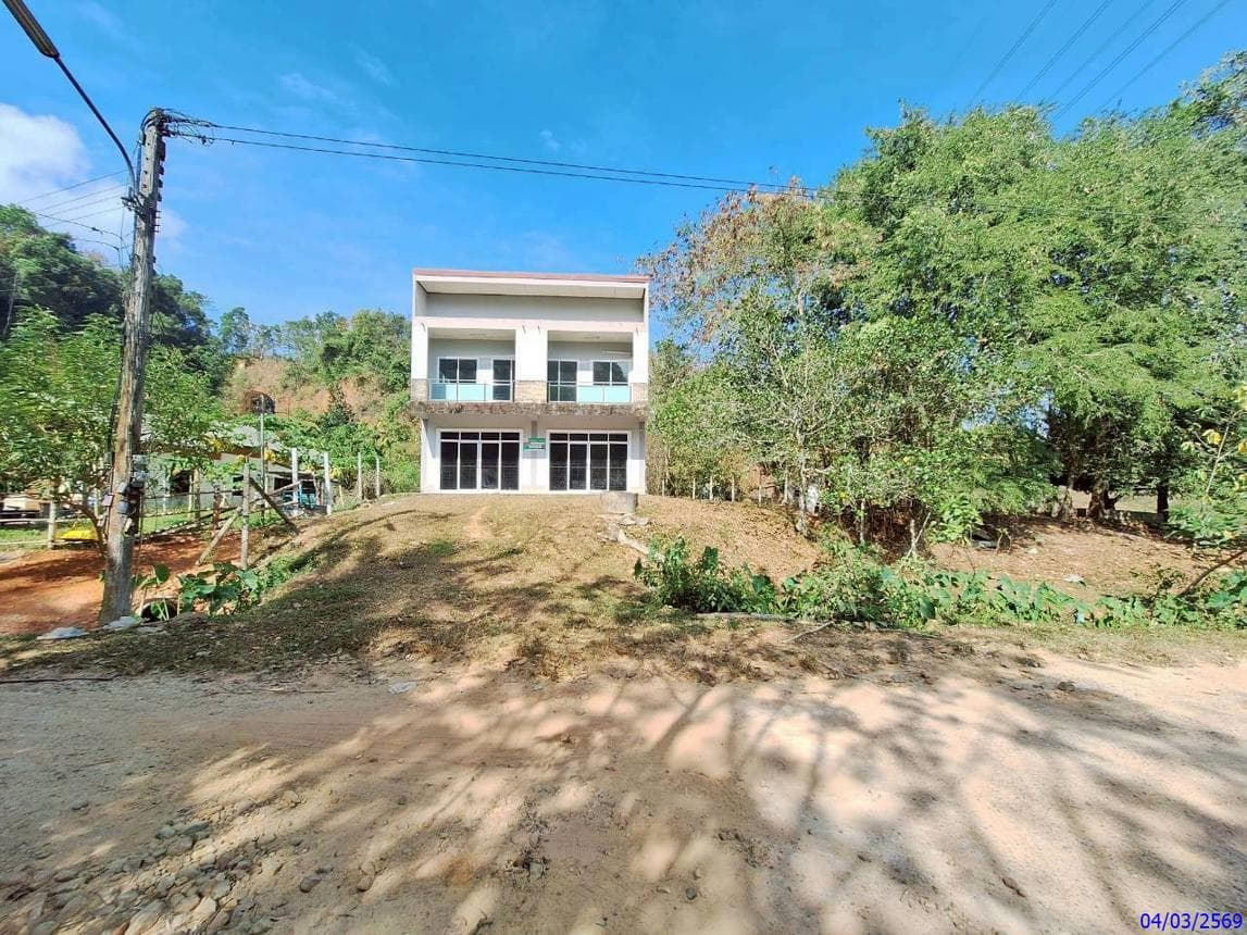 ขายบ้านเดี่ยวหลังใหญ่ นาหม่อม สงขลา พื้นที่ใช้สอย 301.5 ตร.ม. 4 ห้องนอน 4 ห้องน้ำ สเปซจุใจ ทำเลสงบ