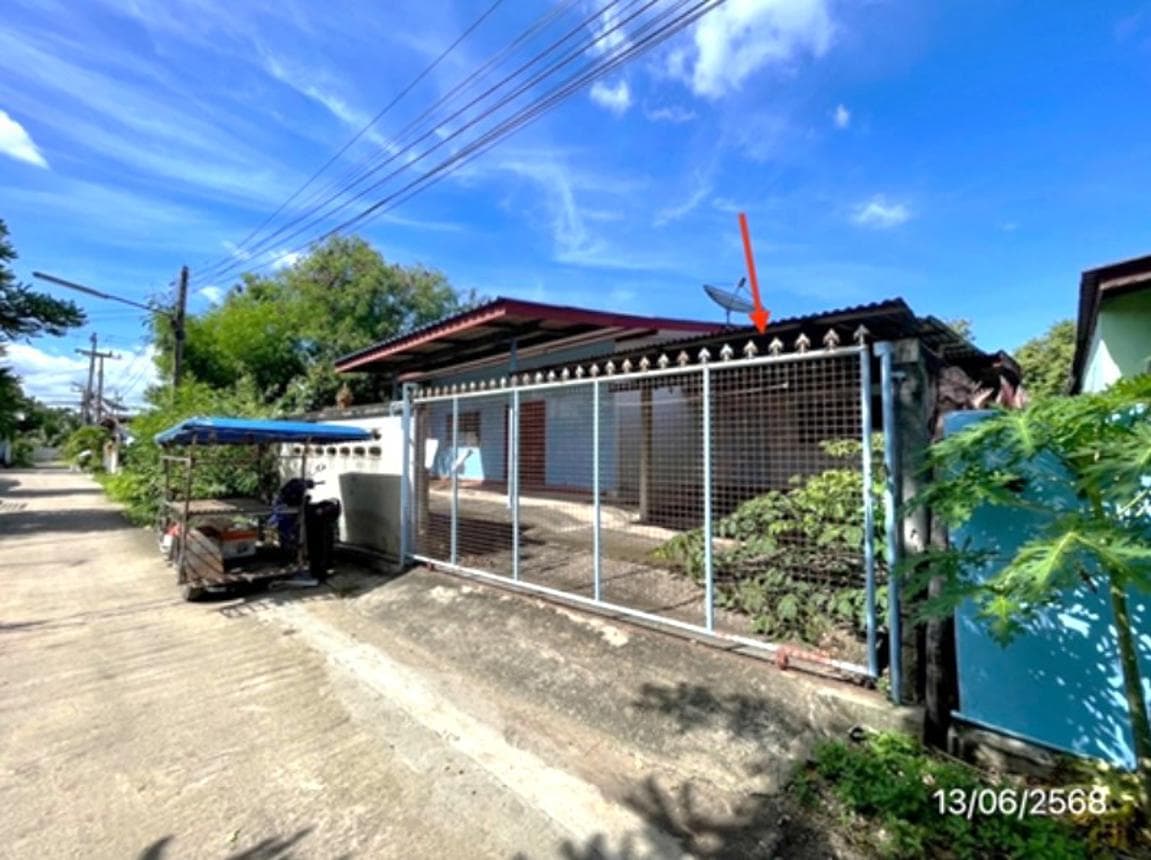 บ้านเดี่ยว ดอนกรวย ดำเนินสะดวก ราชบุรี 2 ห้องนอน พื้นที่กว้าง 158 ตร.ม. บนที่ดิน 75 ตร.ว. ราคาล้านต้นๆ