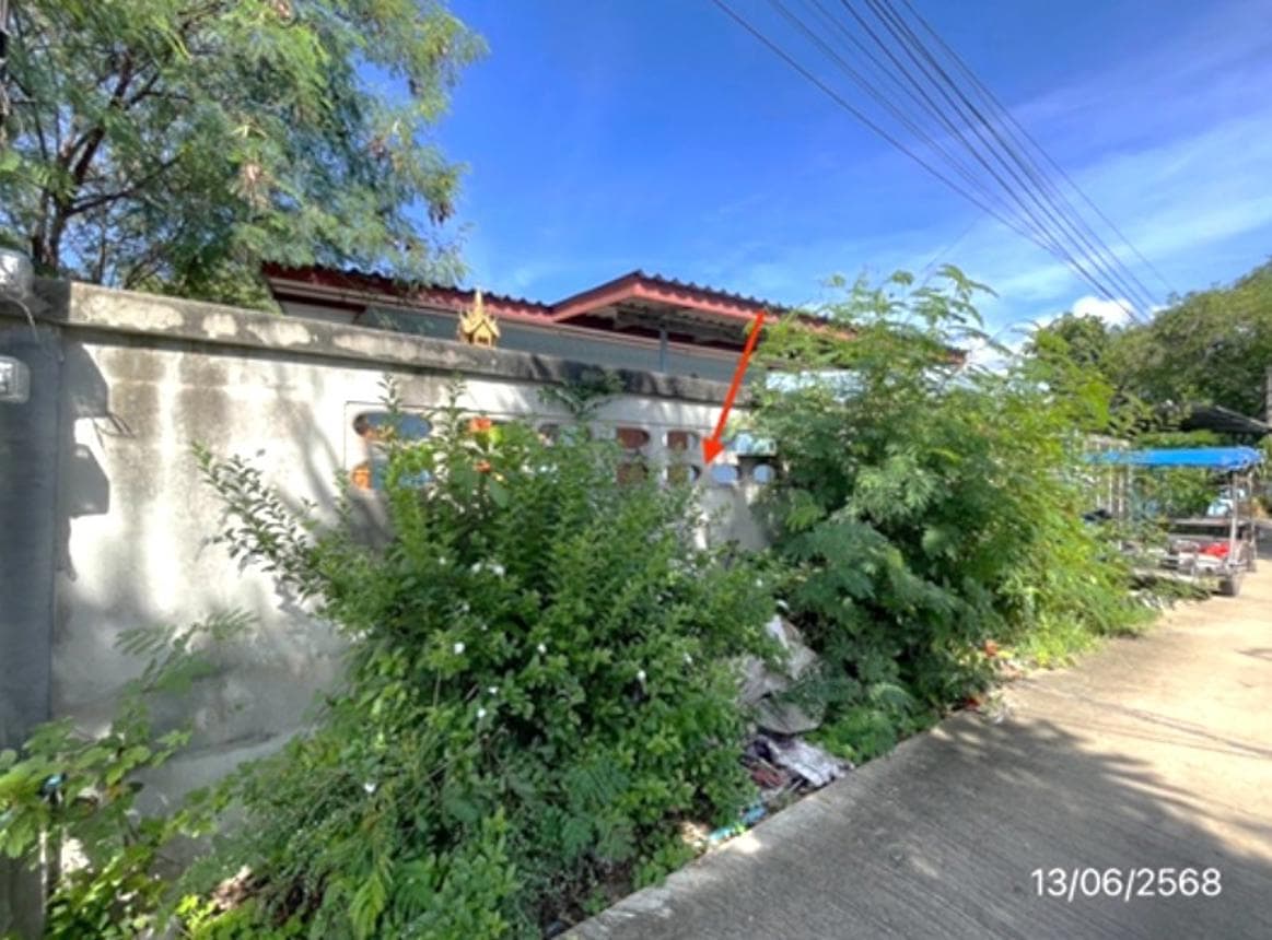 บ้านเดี่ยว ดอนกรวย ดำเนินสะดวก ราชบุรี 2 ห้องนอน พื้นที่กว้าง 158 ตร.ม. บนที่ดิน 75 ตร.ว. ราคาล้านต้นๆ