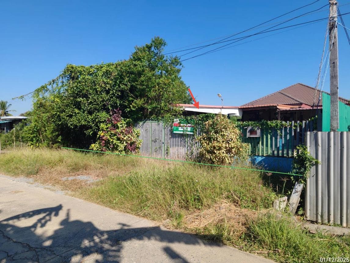 บ้านเดี่ยว สามโก้ อ่างทอง 3 ห้องนอน 2 ห้องน้ำ พื้นที่ใช้สอยกว้างขวาง 223.2 ตร.ม. ทำเลสงบราคา 2 ล้านต้นๆ