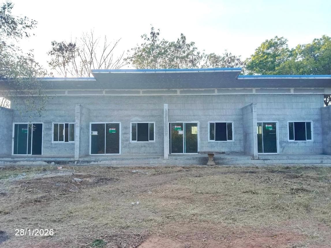 ขายบ้านเดี่ยว เมืองชัยภูมิ ทำเลรอบเมือง 4 ห้องนอน 4 ห้องน้ำ พื้นที่ 57 ตร.ว. ราคาล้านต้นๆ เดินทางสะดวก