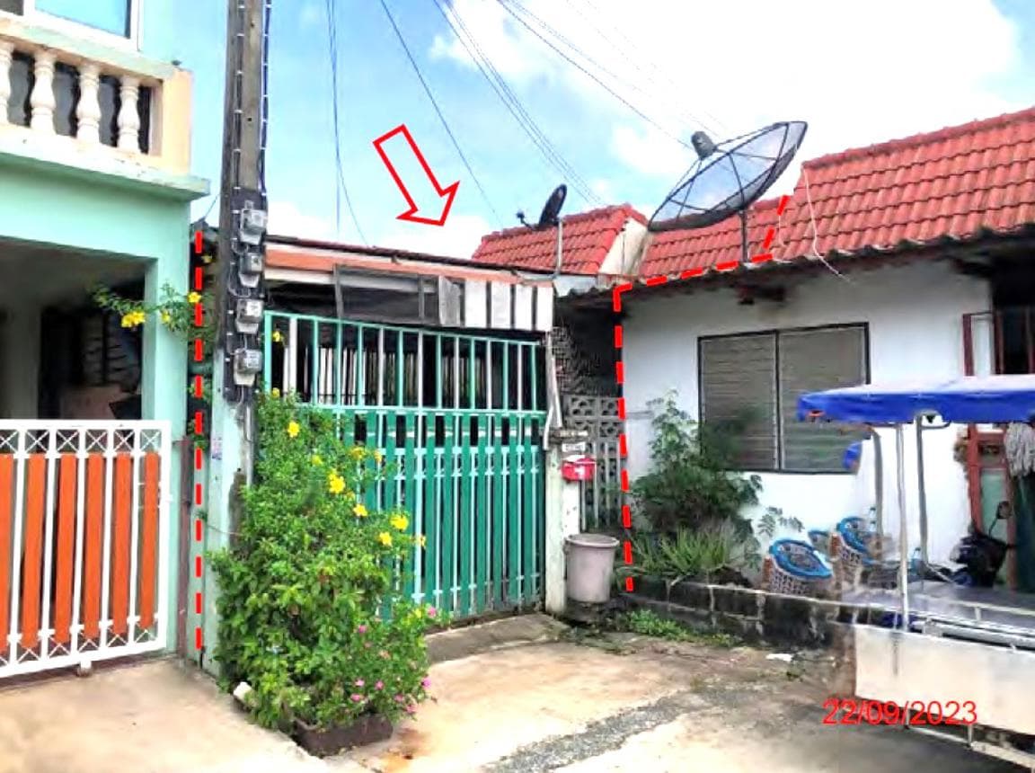 ขายทาวน์โฮม เรือนสุข 2 (Ruean Suk 2) ลำผักกูด ธัญบุรี ปทุมธานี พื้นที่ 24 ตร.ว. คุ้มค่า