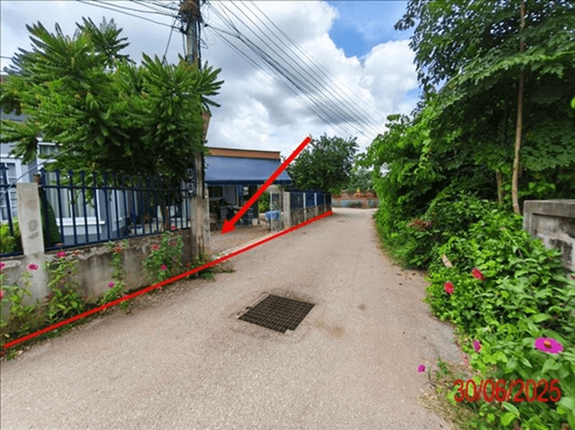 บ้านเดี่ยว นาครัว แม่ทะ ลำปาง 3 ห้องนอน 3 ห้องน้ำ พื้นที่ 106.2 ตร.ม. บนที่ดินขนาดใหญ่ 87 ตร.ว. ทำเลสงบเป็นส่วนตัว พื้นที่ใช้สอยครบครัน ราคาพิเศษ 1.73 ล้าน