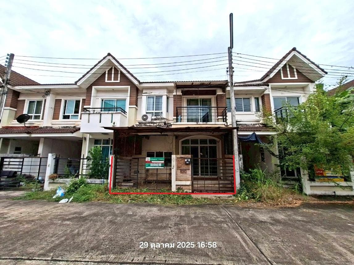 ขายทาวน์เฮ้าส์ วี วิลล่า ท่าตูม ศรีมหาโพธิ ปราจีนบุรี พื้นที่ 20.6 ตร.ว. พื้นที่ใช้สอย 114.6 ตร.ม. 3 ห้องนอน 2 ห้องน้ำ
