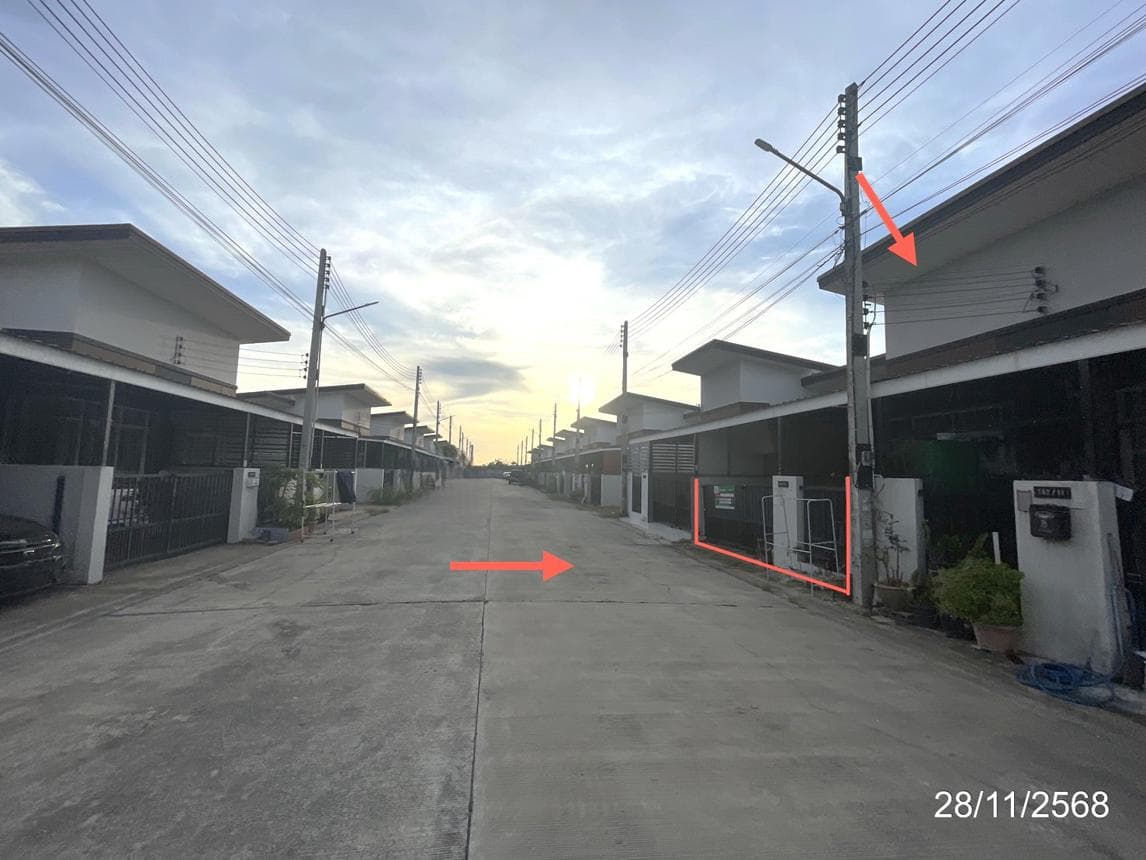 ทาวน์เฮ้าส์ เดอะ สปริงทาวน์ ปลวกแดง-มาบยางพร ทำเลศักยภาพ ใกล้นิคมอุตสาหกรรม