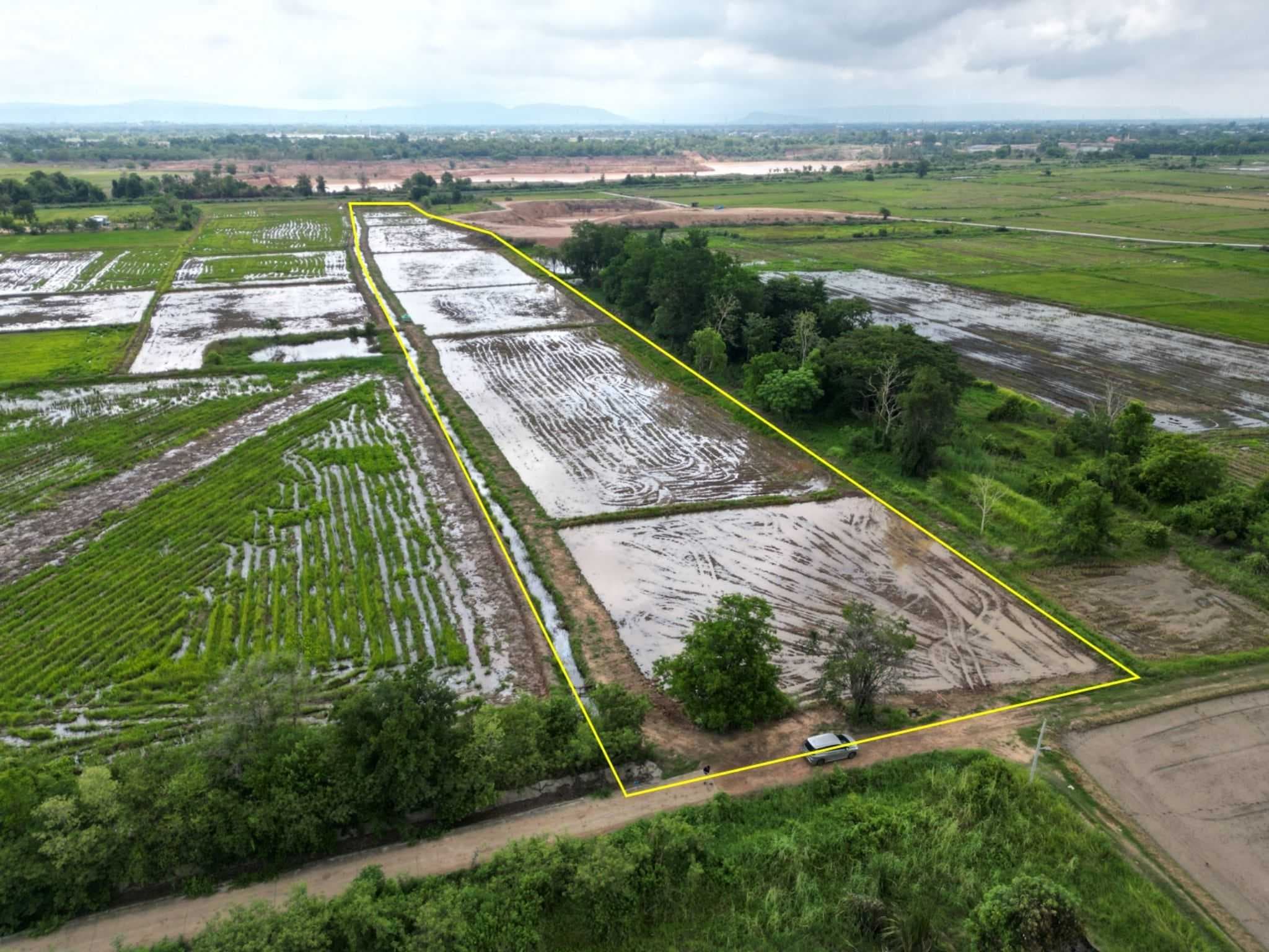 ที่ดิน 16 ไร่ ทำเลใกล้ชุมชน เหมาะทำเกษตรและพัฒนาในอนาคต