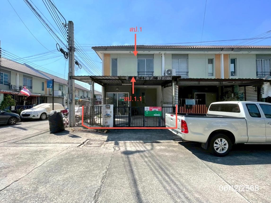 ขายทาวน์เฮ้าส์ บ้านพฤกษา 105 ฉลองกรุง-ลาดกระบัง พื้นที่ 18.8 ตร.ว. 3 ห้องนอน ทำเลดีใกล้ชลบุรี-มอเตอร์เวย์