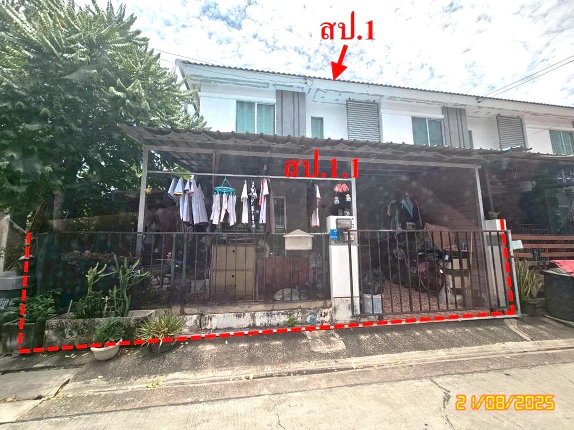 ขายทาวน์เฮ้าส์ บ้านพฤกษา 82 ในคลองบางปลากด พระสมุทรเจดีย์ สมุทรปราการ 3 ห้องนอน พื้นที่ใช้สอย 108.3 ตร.ม.
