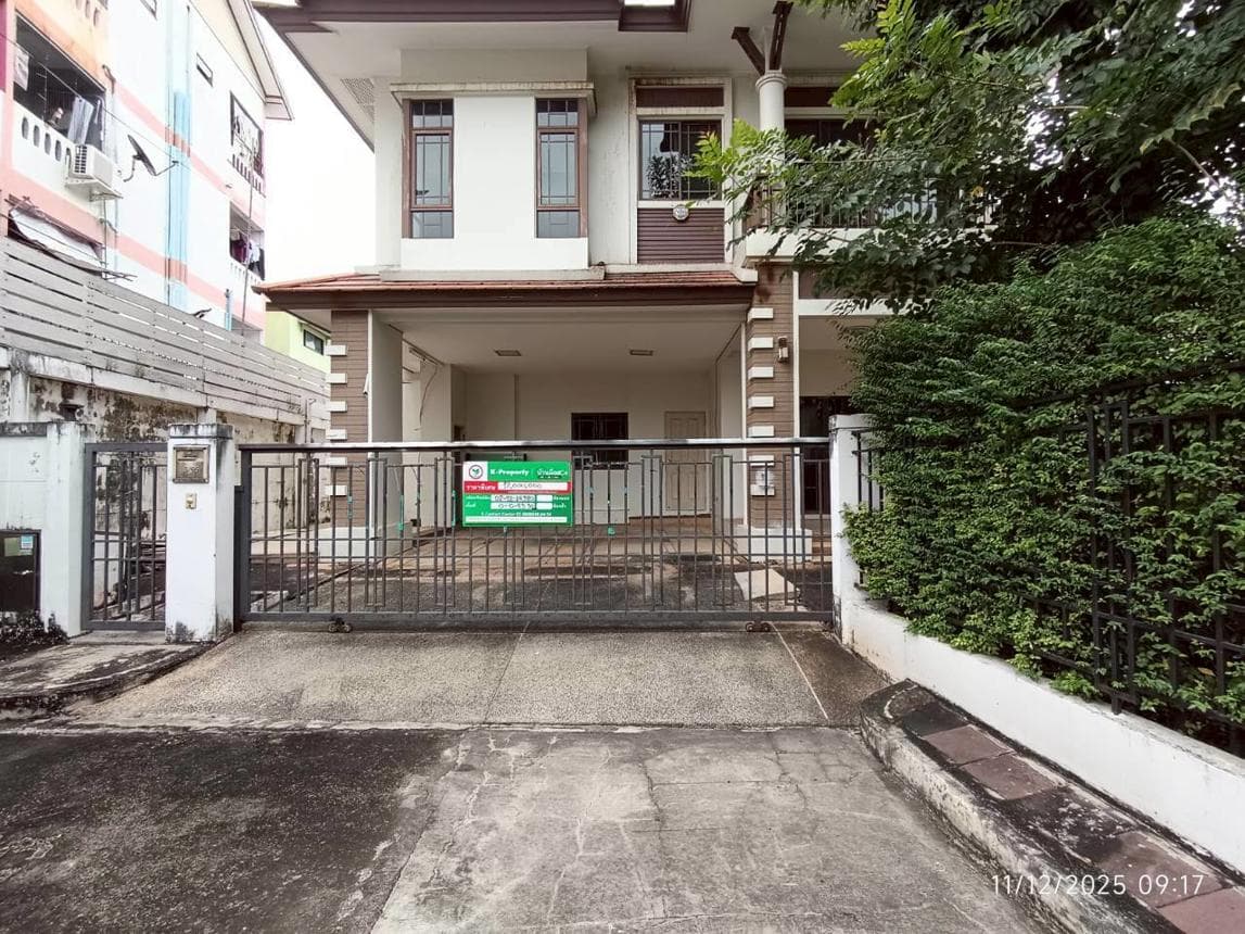 บ้านเดี่ยว เศรษฐสิริ ประชาชื่น เรสซิเด้นซ์ 1 ท่าทราย เมืองนนทบุรี นนทบุรี พื้นที่ 83.3 ตร.ว. พื้นที่ใช้สอย 293.75 ตร.ม. 4 ห้องนอน 4 ห้องน้ำ