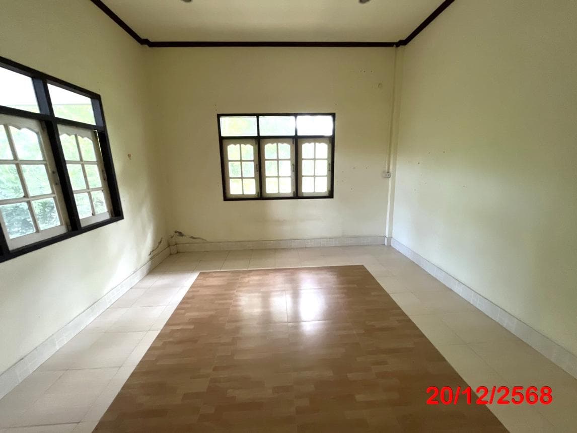บ้านเดี่ยวทำเลศักยภาพ วัดประดู่ เมืองสุราษฎร์ธานี พื้นที่ใช้สอยกว้างขวาง 284 ตร.ม. ฟังก์ชัน 3 ห้องนอน