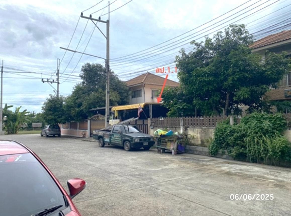 บ้านเดี่ยว ไร่ขิง สามพราน นครปฐม 4 ห้องนอน พื้นที่กว้าง 81.6 ตร.ว. ทำเลดี ใกล้กรุงเทพฯ