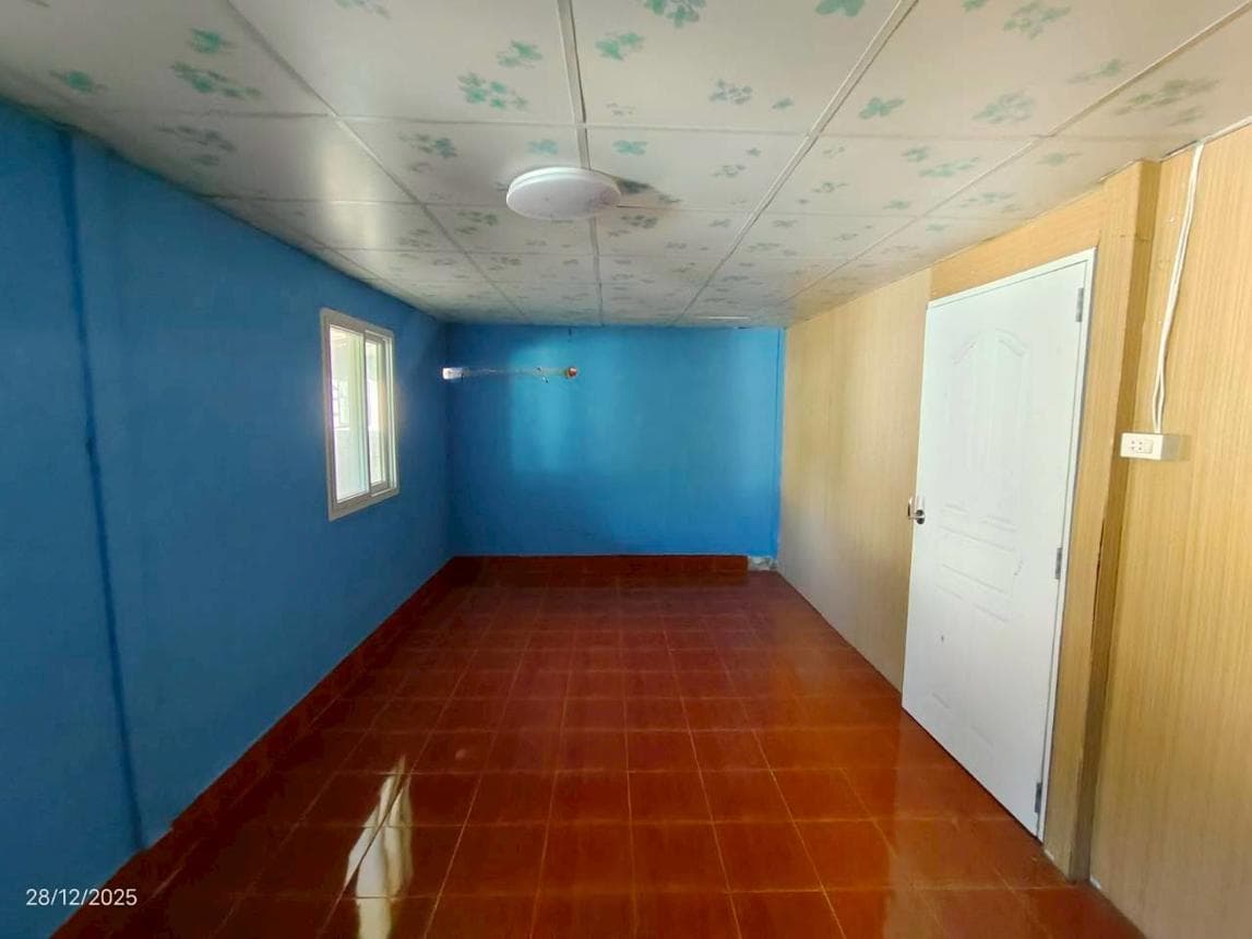 บ้านเดี่ยว หนองเม็ก หนองหาน อุดรธานี พื้นที่ใช้สอยกว้างจุใจ 289.75 ตร.ม. ทำเลสงบ บรรยากาศเป็นส่วนตัว ราคาพิเศษเพียง 1.29 ล้าน