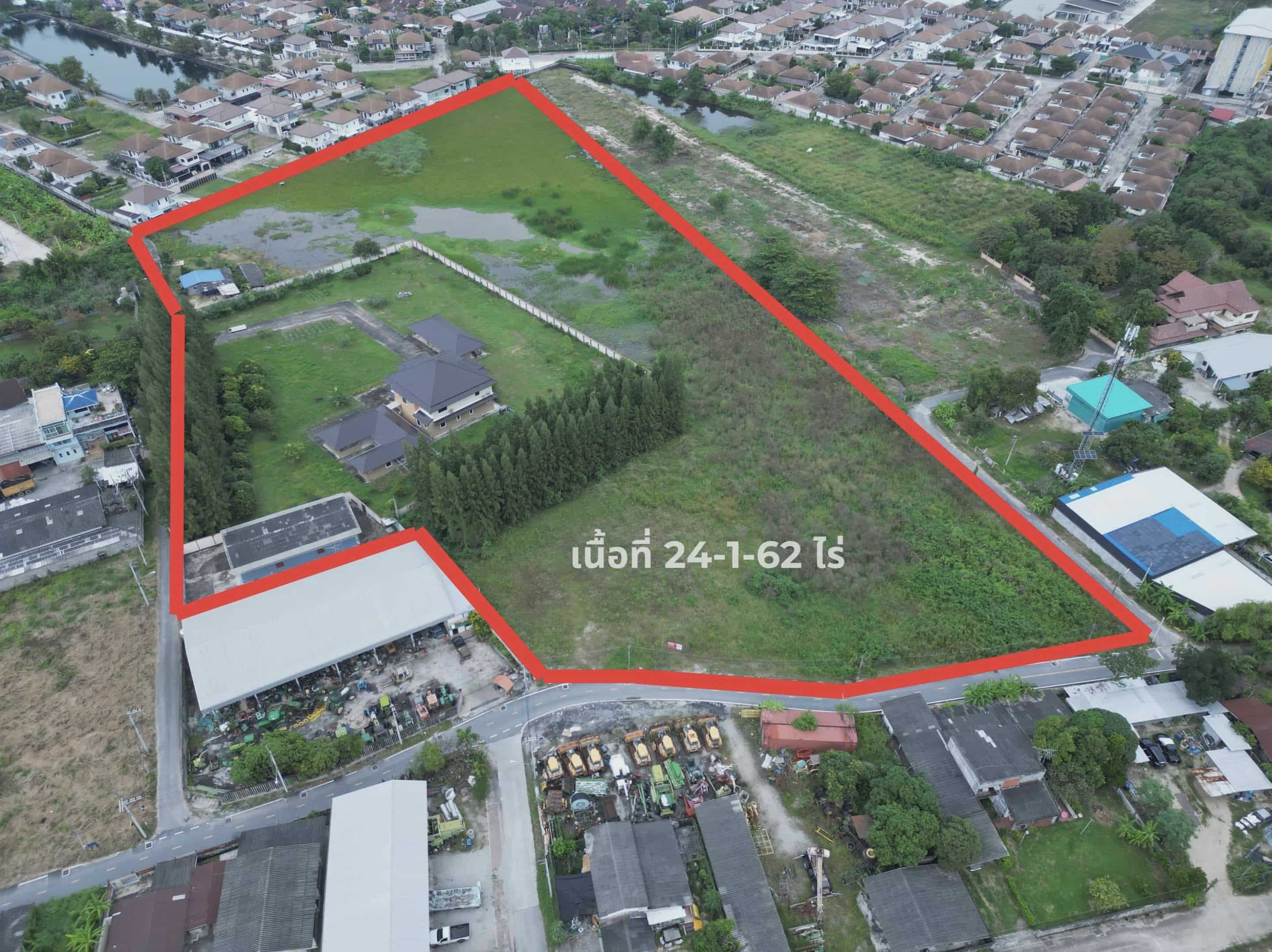 ที่ดินเปล่าพร้อมสิ่งปลูกสร้าง 24-1-62 ไร่ ต.บ้านบึง อ.บ้านบึง จ.ชลบุรี