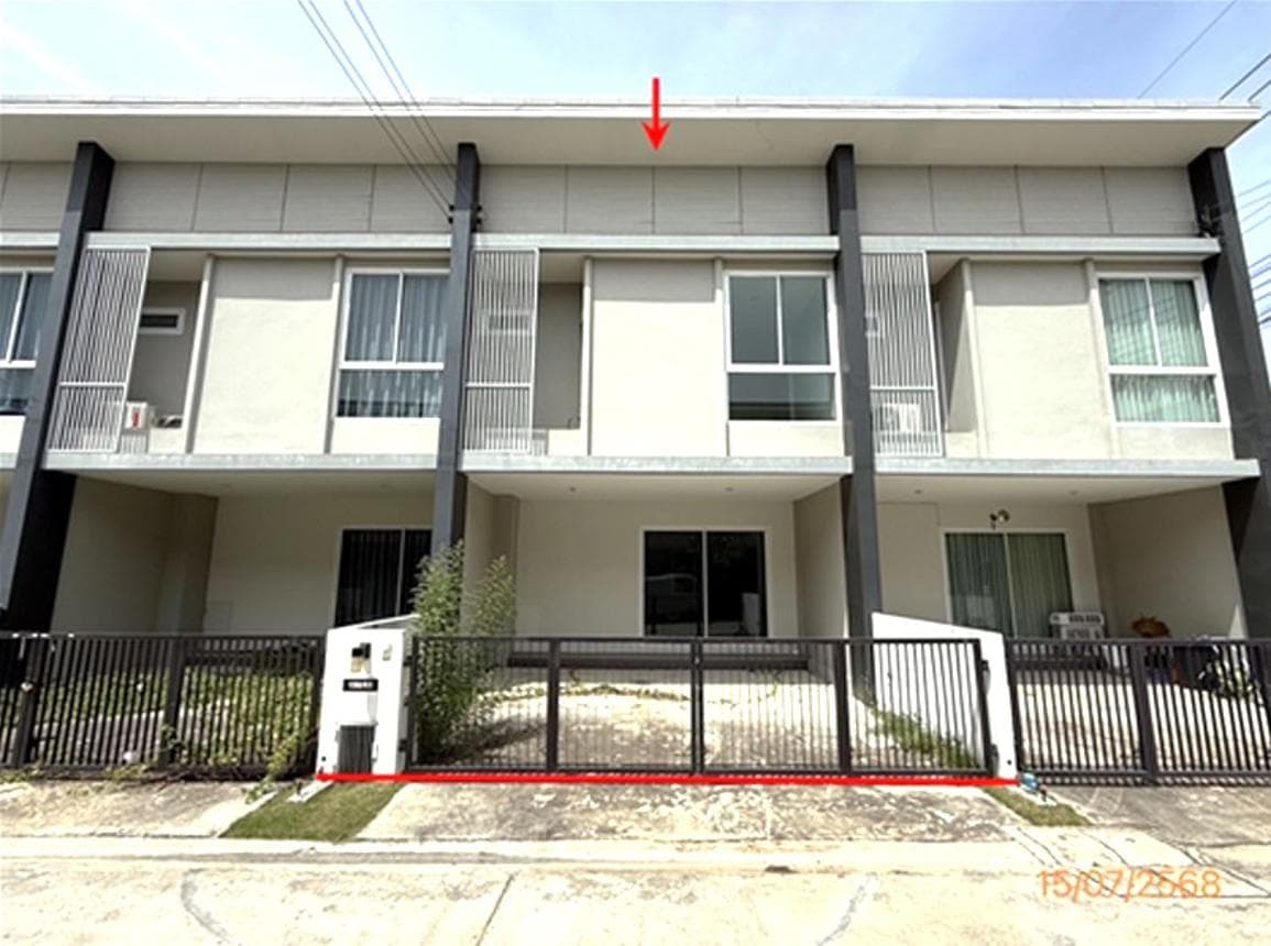 ขายทาวน์เฮ้าส์ ธงสิริ 3 บ้านกล้วย-ไทรน้อย นนทบุรี 3 ห้องนอน 2 น้ำ พื้นที่ 102.6 ตร.ม. ทำเลดี เดินทางสะดวก ราคา 2.1 ล้าน - image 1