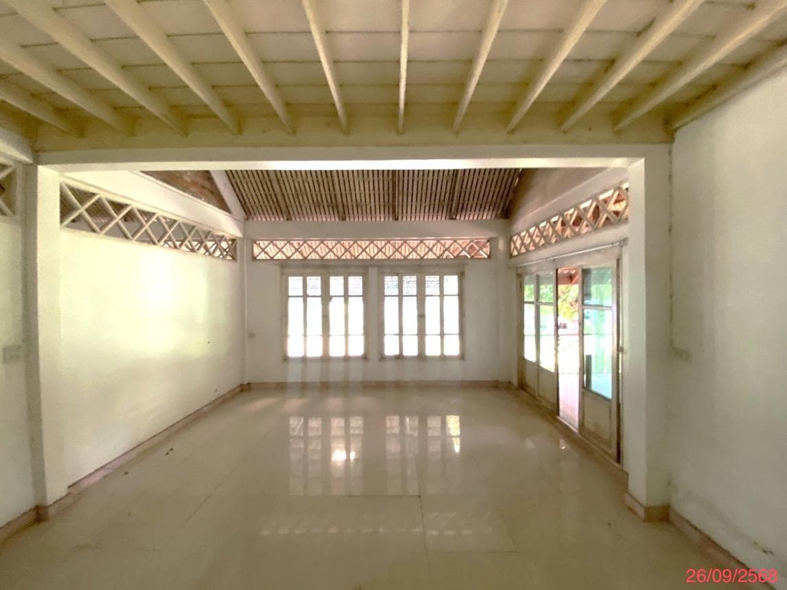 บ้านเดี่ยว ท่าแค เมืองพัทลุง พื้นที่ 93.1 ตร.ว. พื้นที่ใช้สอย 220 ตร.ม.