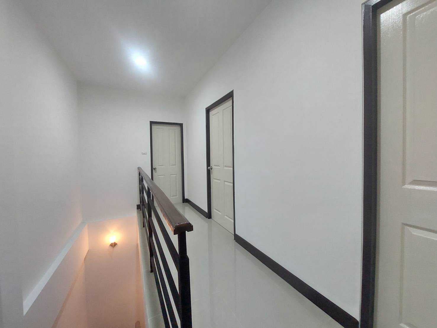 ทาวน์โฮม 3 ชั้น THE ETERNO บ้านติดถนนเมนของโครงการ รถไฟฟ้าสายสีส้มผ่าน ตกแต่งไว้บางส่วน