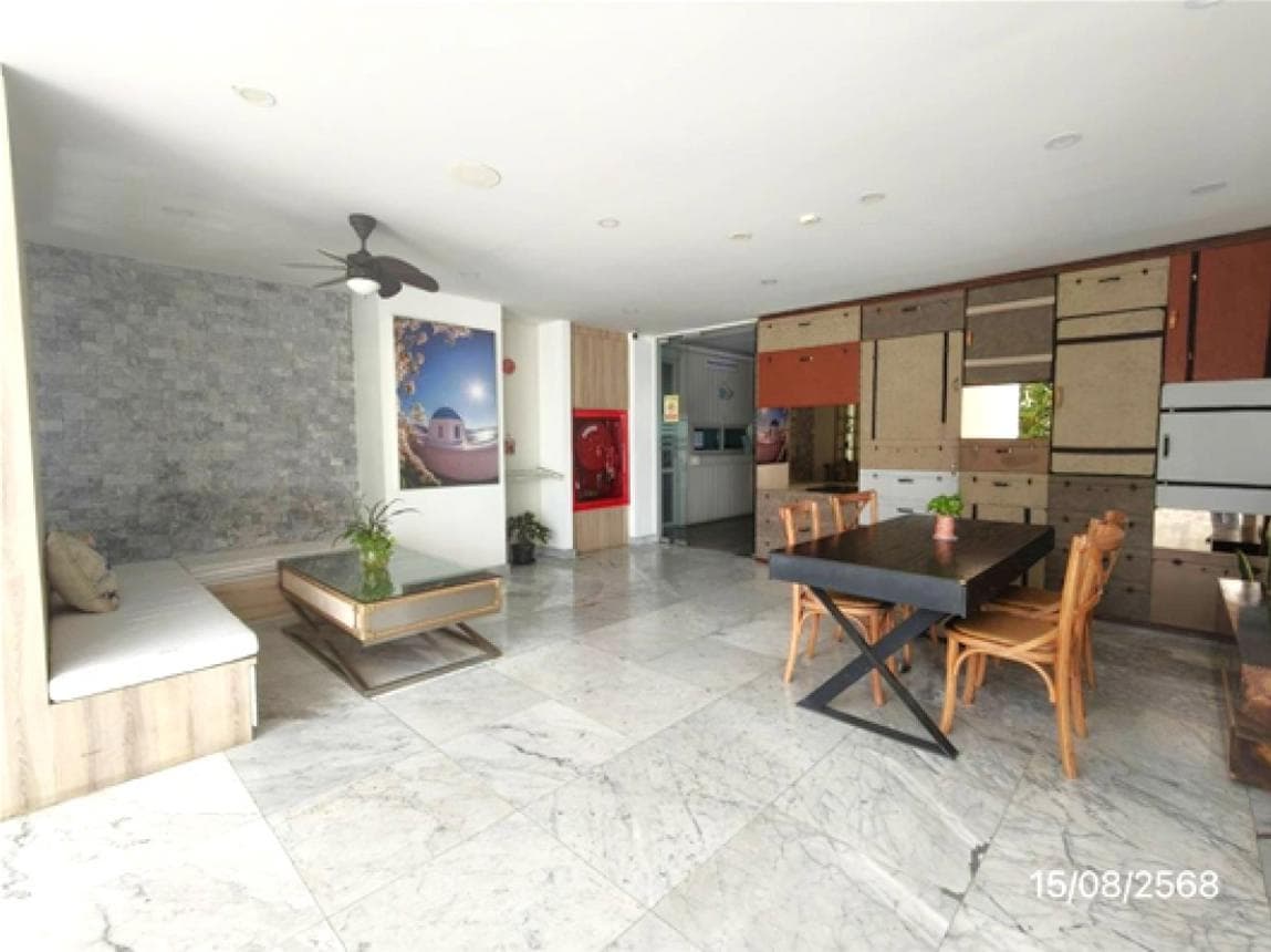 ขายคอนโด คอสต้า วิลเลจ (Costa Village Bang Saray) 1 ห้องนอน 1 ห้องน้ำ พื้นที่ 35.38 ตร.ม. ทำเลพักผ่อนสุดหรูใกล้หาดบางเสร่ จ.ชลบุรี สไตล์รีสอร์ทส่วนตัว