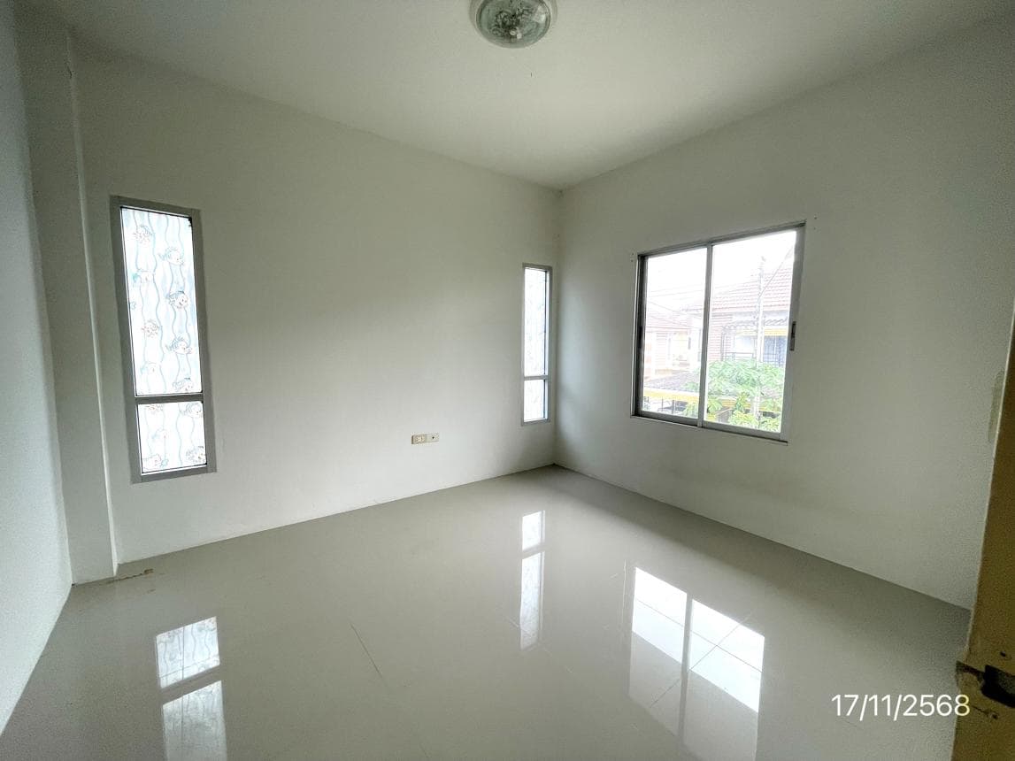 ขายบ้านเดี่ยว บ้านสวนกษิรา (Baan Suan Kasira) บึง ศรีราชา 3 ห้องนอน ทำเลดี ใกล้นิคมฯ