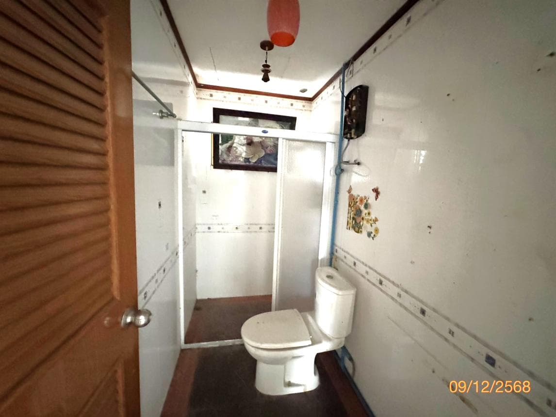 บ้านเดี่ยว ดุลิยาทิพย์ 6 ห้องนอน 2 ห้องน้ำ พื้นที่ 408.5 ตร.ม. ทำเลศักยภาพ บ้านคลองสวน พระสมุทรเจดีย์ จ.สมุทรปราการ