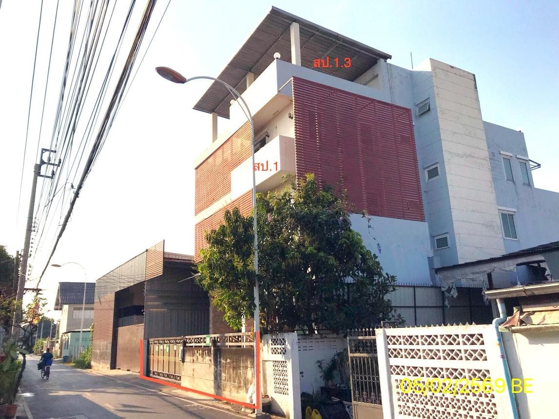 ขายบ้านเดี่ยวหลังใหญ่ 4 ห้องนอน 5 ห้องน้ำ พื้นที่ใช้สอย 702 ตร.ม. ทำเลบางศรีเมือง เมืองนนทบุรี พื้นที่กว้างขวาง สังคมคุณภาพ