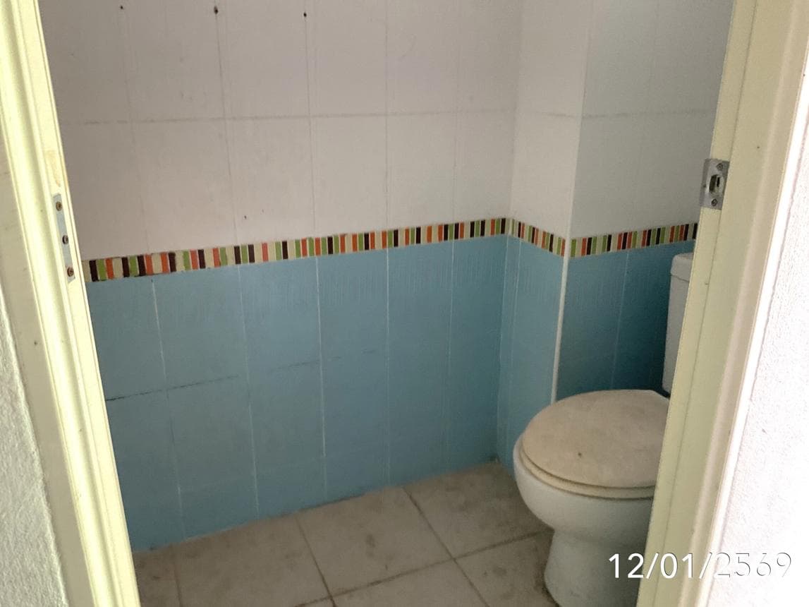 ขายอาคารพาณิชย์ ศูนย์การค้าชายแดนเชียงของเมืองใหม่ เชียงราย 6 ห้องนอน 12 ห้องน้ำ พื้นที่ 540 ตร.ม. ทำเลทองย่านเศรษฐกิจชายแดนนั่นเอง