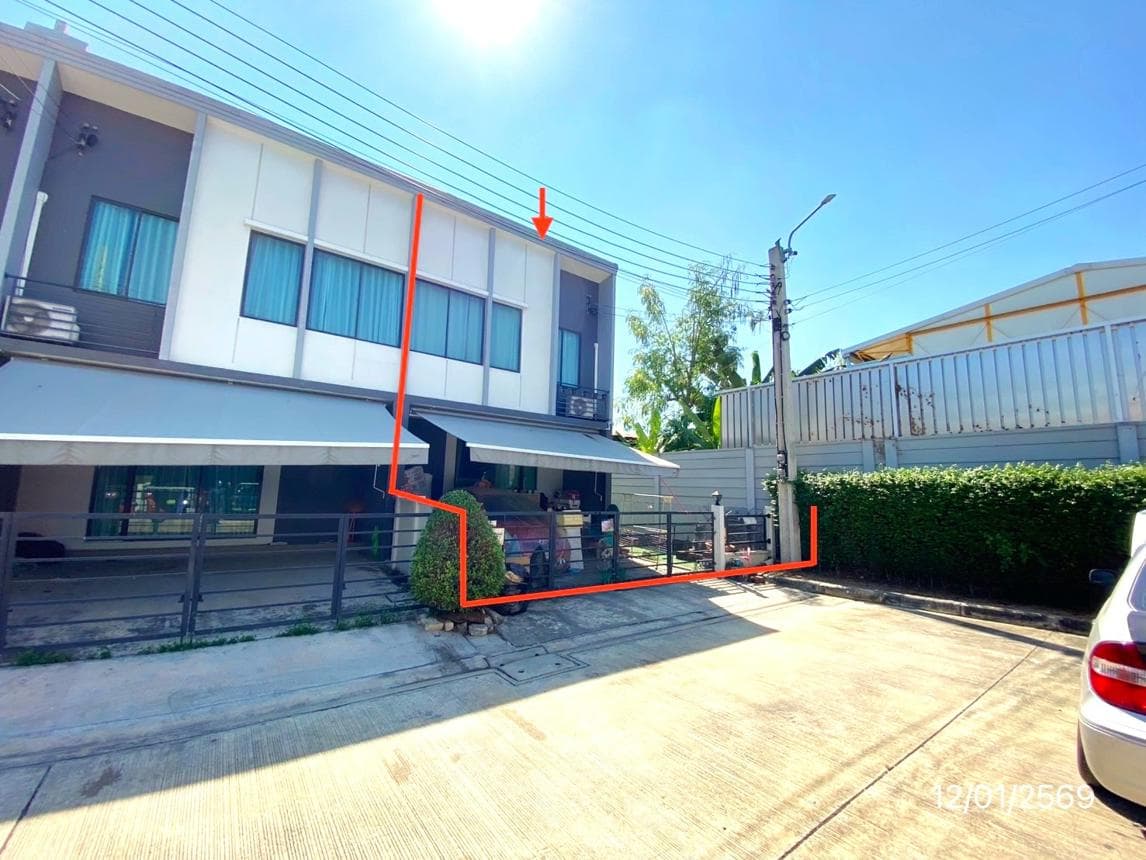 ขายทาวน์เฮ้าส์ พลีโน่ รามอินทรา (Pleno Ramintra) ท่าแร้ง บางเขน 3 ห้องนอน 2 ห้องน้ำ พื้นที่ 82.5 ตร.ม. ทำเลสุดปังเชื่อมต่อเมืองง่าย