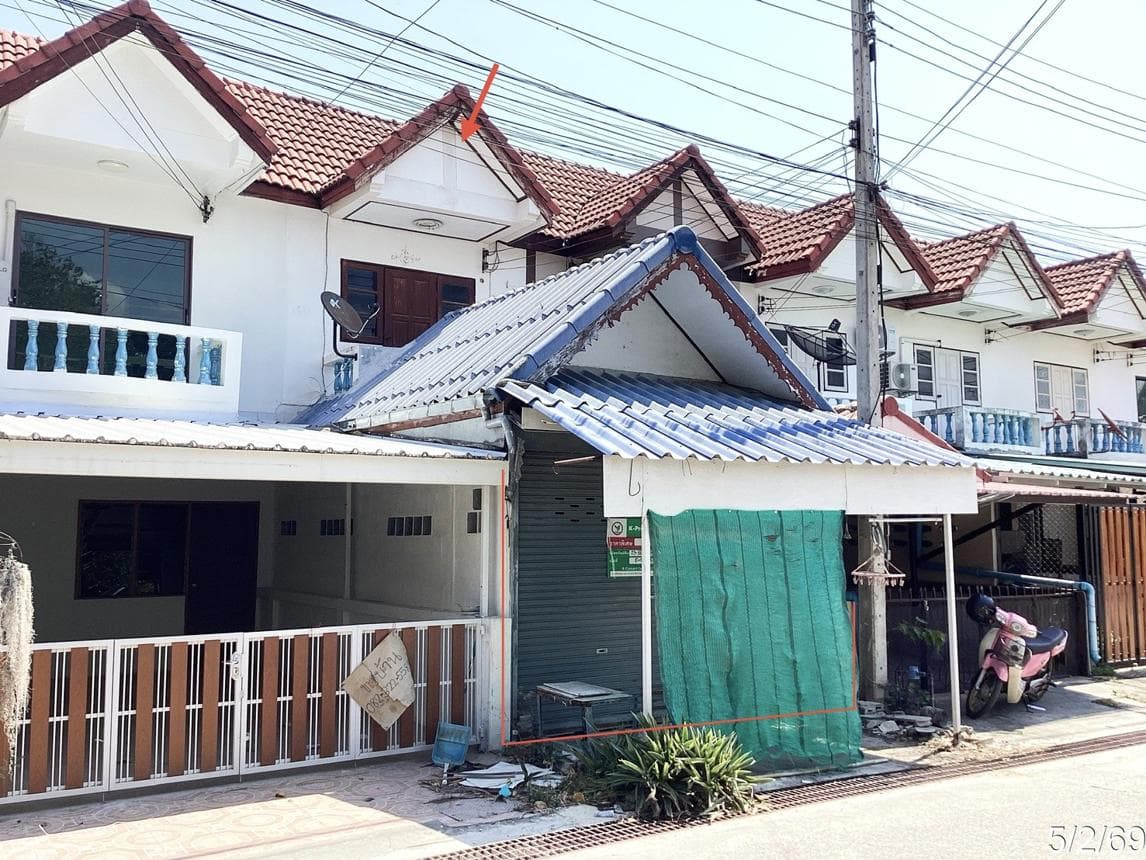 ทาวน์เฮ้าส์ สกลรัตน์ หินเหล็กไฟ หัวหิน ประจวบคีรีขันธ์ 2 ห้องนอน 2 ห้องน้ำ พื้นที่ 120 ตร.ม. ทำเลดีราคาล้านต้นๆ