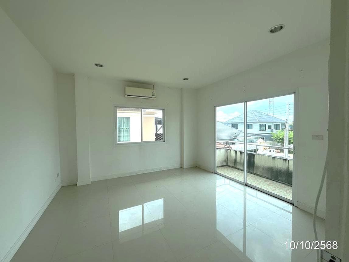 บ้านเดี่ยว 3 ห้องนอน ศรีเทพไทย พาร์ควิลล์ (Srithepthai Parkville) พื้นที่ 203.4 ตร.ม. บางสมัคร บางปะกง ฉะเชิงเทรา