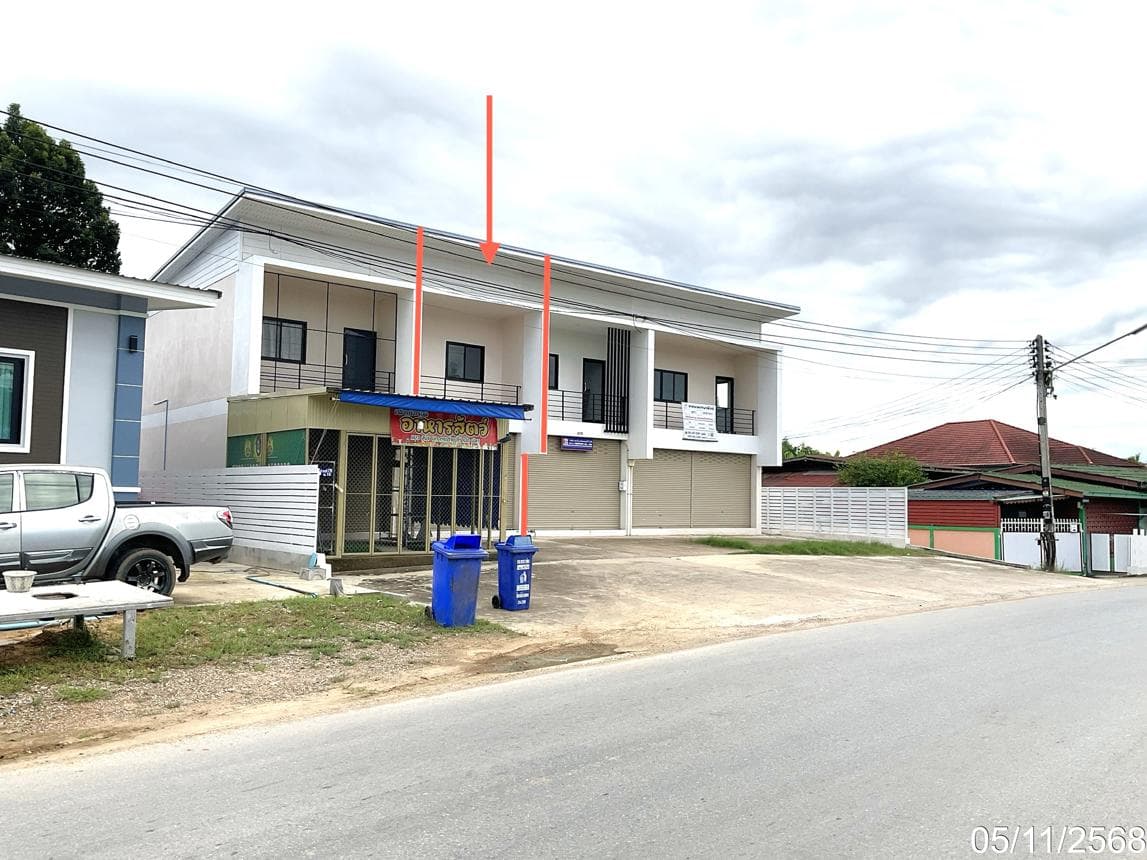 อาคารพาณิชย์ นครสวรรค์ตก เมืองนครสวรรค์ 2 ห้องนอน 3 ห้องน้ำ พื้นที่ 100 ตร.ม. ทำเลค้าขาย เดินทางสะดวก ราคาคุ้มค่า