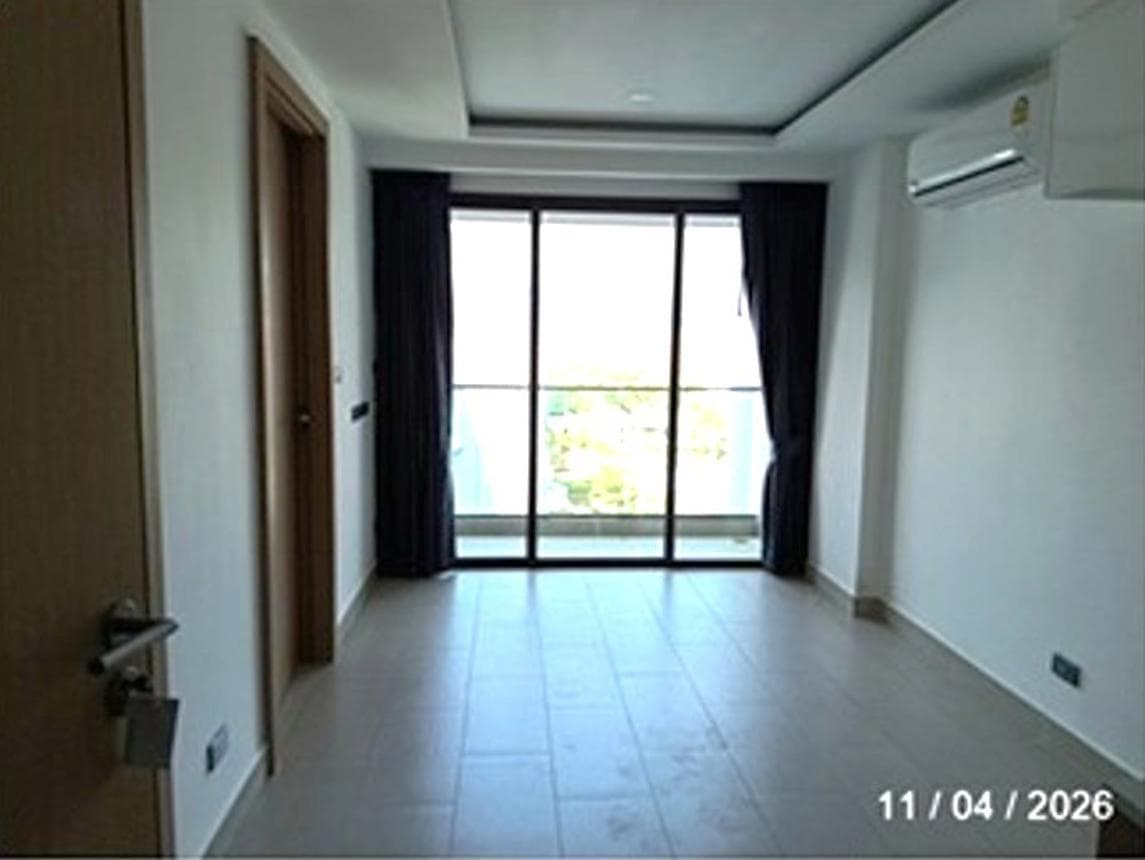 ขายคอนโดตากอากาศ เดอะ บรีซ คอนโดมิเนียม บางเสร่ (The Breeze Bangsaray) ใกล้ทะเล ส่วนตัว