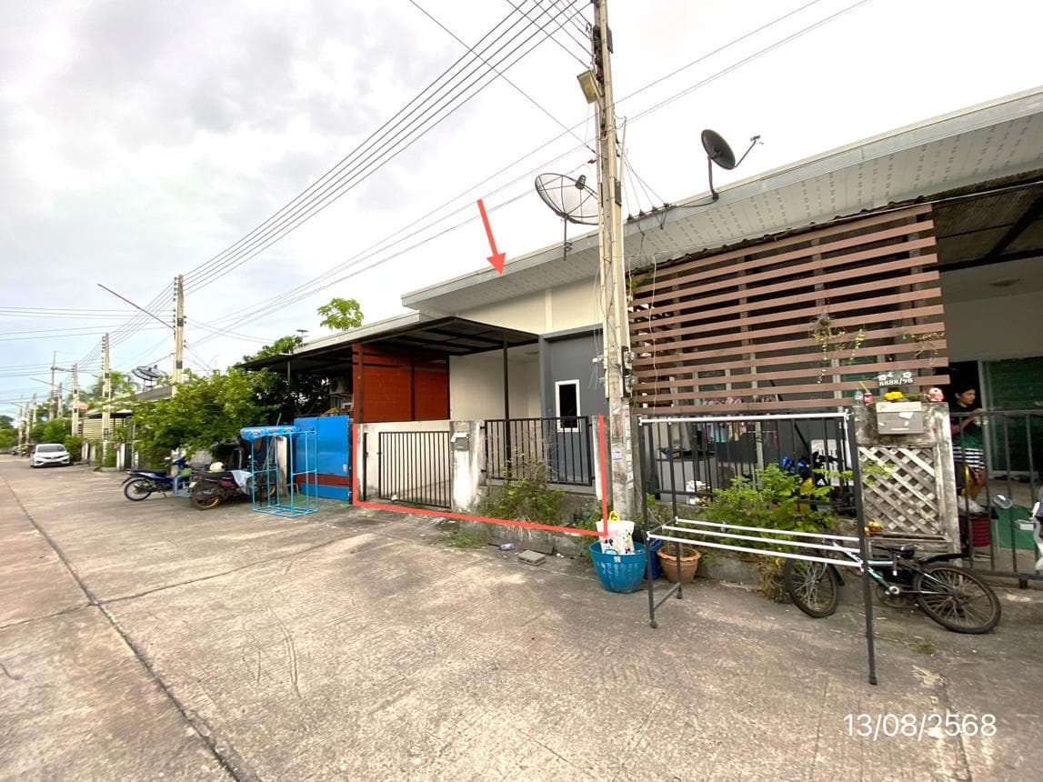 ทาวน์โฮม เดอะวิลล์ อมตะซิตี้-บ่อวิน (The Ville) ศรีราชา 2 ห้องนอน สเปซกว้าง 22.1 ตร.ว. ทำเลดีใกล้แหล่งงาน