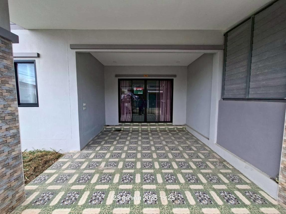 ขายทาวน์เฮ้าส์ บ้านสุขใจ สุขสบาย 5 (Baan Sukjai Suksabai 5) มาบยางพร ปลวกแดง ระยอง 2 ห้องนอน พื้นที่กว้าง ทำเลดีใกล้นิคมฯ
