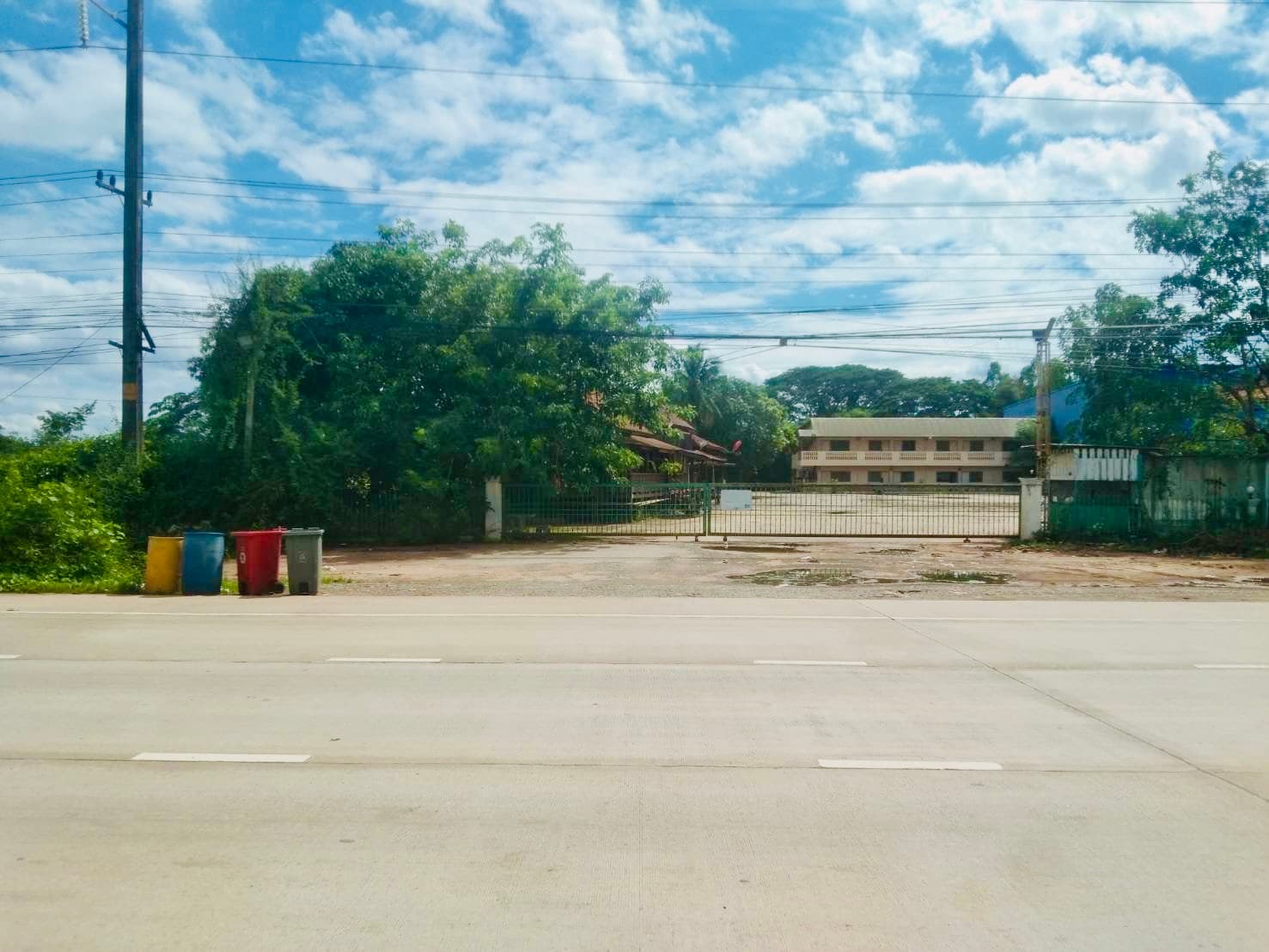 ที่ดินพร้อมสิ่งปลูกสร้าง เมืองอุดรธานี อุดรธานี