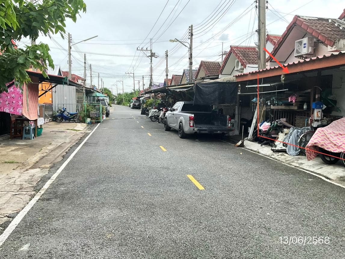 ทาวน์โฮม สมพงษ์ คลองโยง พุทธมณฑล นครปฐม 2 ห้องนอน 1 ห้องน้ำ ขนาด 16.5 ตร.ว.