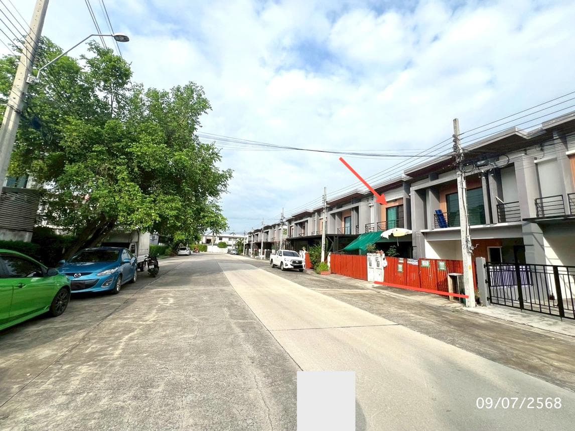 ทาวน์โฮม เนเชอร่า เทรนด์ รัตนาธิเบศร์-ราชพฤกษ์ (Natura Trend) 3 ห้องนอน 3 ห้องน้ำ ทำเลเด่นเชื่อมต่อราชพฤกษ์