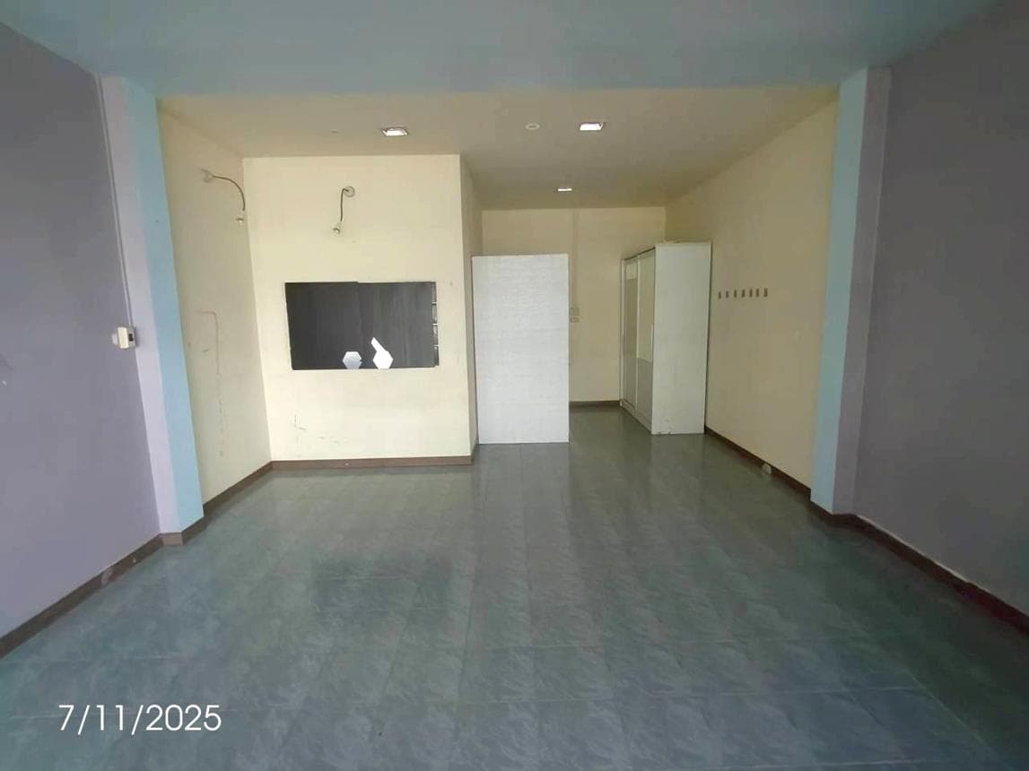 ขายอาคารพาณิชย์ ชุมแพ ชุมแพ ขอนแก่น 1 ห้องนอน พื้นที่ใช้สอย 279 ตร.ม.