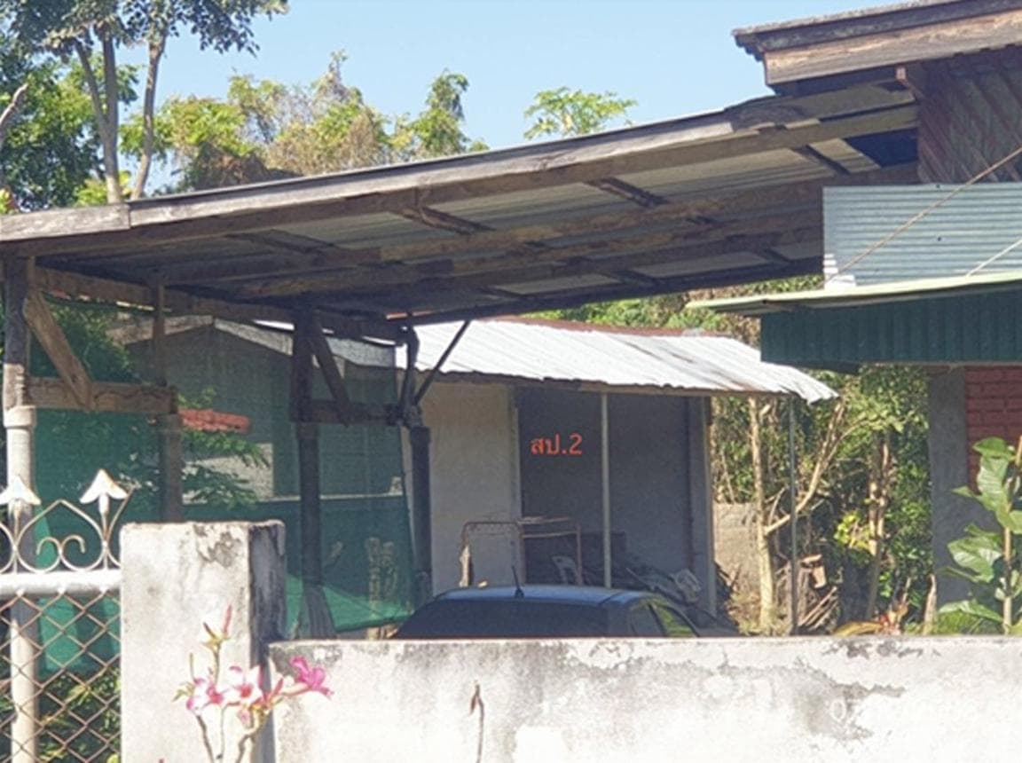 ขายบ้านเดี่ยวชั้นเดียวพื้นที่ใช้สอยจุใจ 284 ตร.ม. ทำเลคุณภาพย่านล้อมแรด อำเภอเถิน ลำปาง