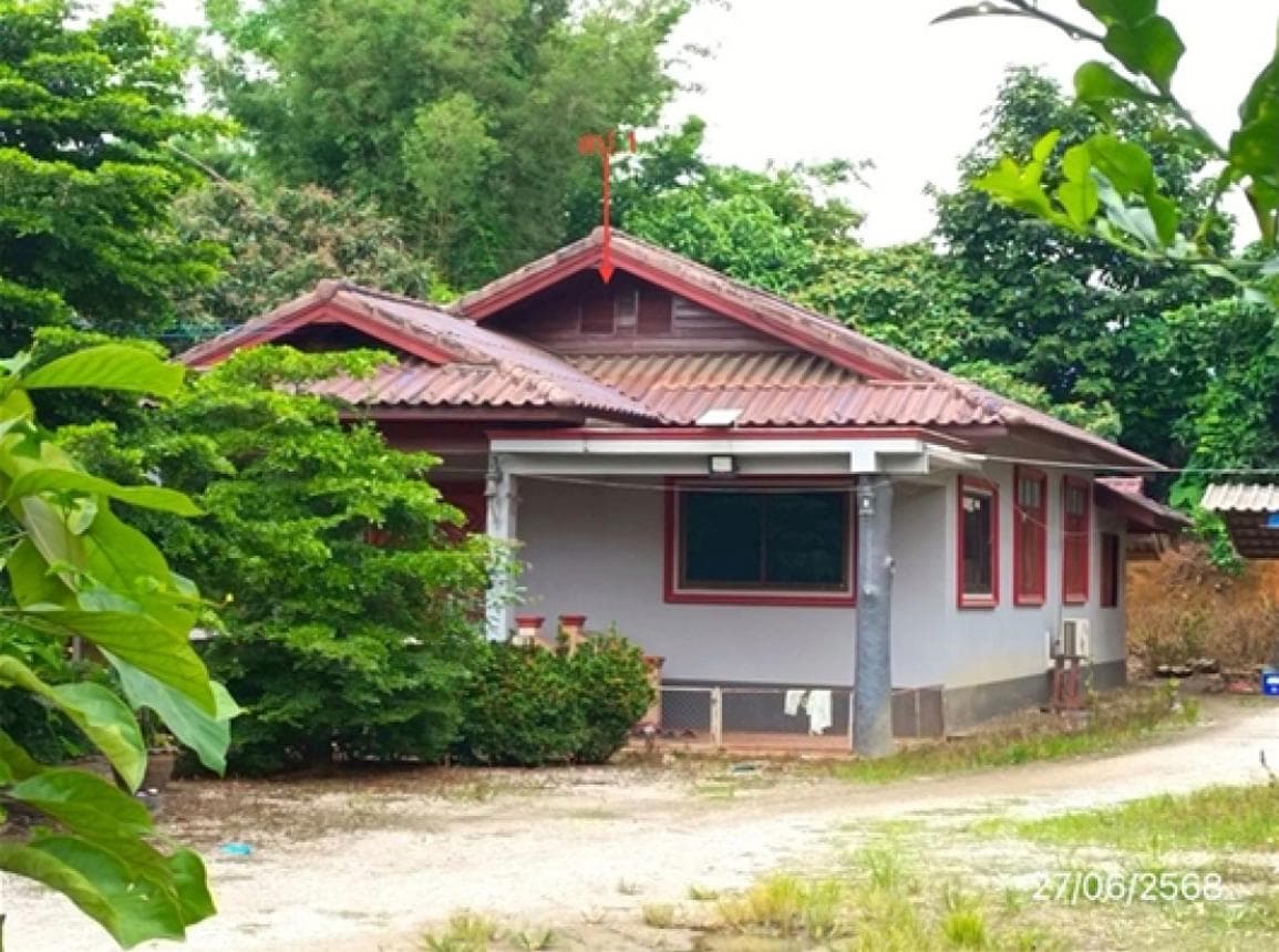 บ้านเดี่ยว แม่ยาว เมืองเชียงราย 3 ห้องนอน พื้นที่ใช้สอย 136 ตร.ม. บนที่ดินกว้างขวาง 82 ตร.ว. ทำเลสงบ วิวธรรมชาติ ราคาพิเศษ 3.69 ล้าน