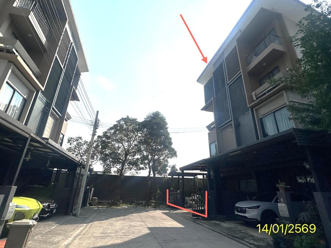 ทาวน์โฮมหลังใหญ่ เฮ้าส์ โคลเวอร์ (Haus Clover) ราชพฤกษ์-ชัยพฤกษ์ สเปซกว้างเหมือนบ้านเดี่ยว ทำเลพรีเมียม