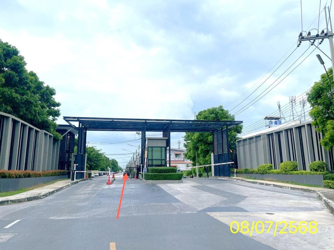 ทาวน์โฮม พฤกษาวิลล์ พหลโยธิน-คลองหลวง (Pruksa Ville) 2 ห้องนอน สเปซกว้าง 22.2 ตร.ว. ทำเลดีใกล้รังสิต