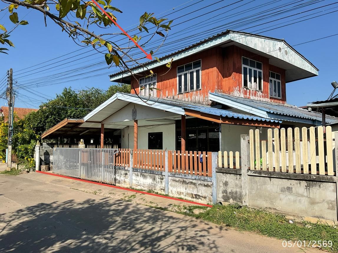 ขายบ้านเดี่ยว หนองครก เมืองศรีสะเกษ พื้นที่กว้างขวาง ทำเลดี เดินทางสะดวกสบาย